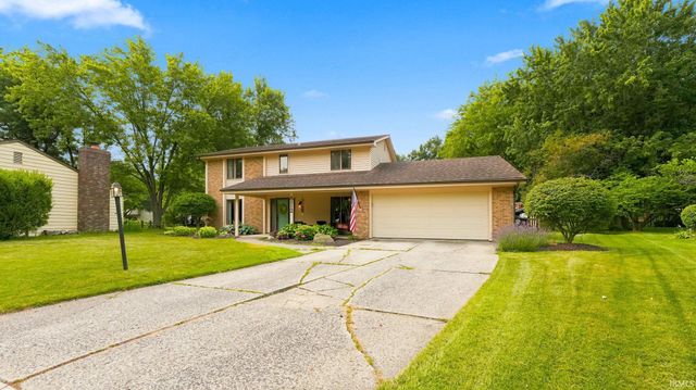 8112 Tewksbury Court, Fort Wayne, IN 46835