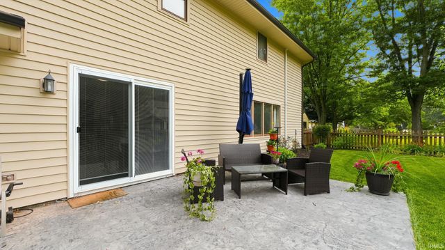 8112 Tewksbury Court, Fort Wayne, IN 46835