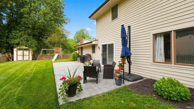 8112 Tewksbury Court, Fort Wayne, IN 46835