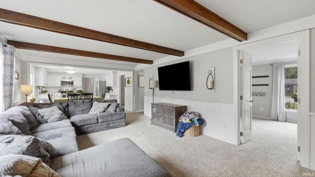 8112 Tewksbury Court, Fort Wayne, IN 46835