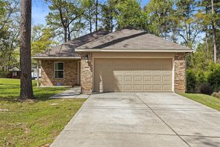 2521 Papoose Trail, Willis, TX 77378