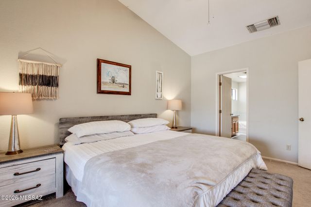 1480 W Canyon Shadows Lane, Tucson, AZ 85737
