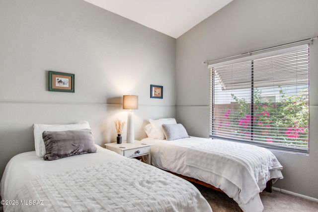 1480 W Canyon Shadows Lane, Tucson, AZ 85737