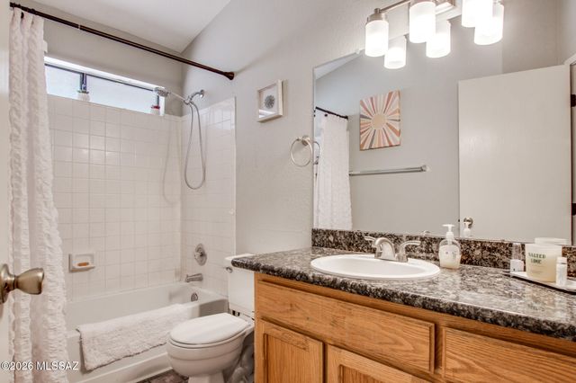 1480 W Canyon Shadows Lane, Tucson, AZ 85737
