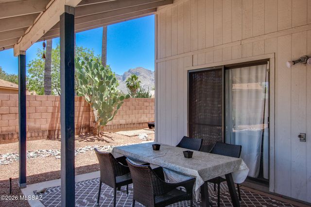 1480 W Canyon Shadows Lane, Tucson, AZ 85737
