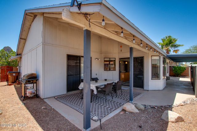 1480 W Canyon Shadows Lane, Tucson, AZ 85737