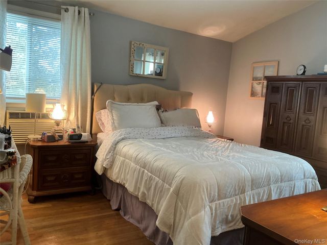 606 Birch Hollow Drive, Shirley, NY 11967