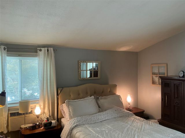 606 Birch Hollow Drive, Shirley, NY 11967