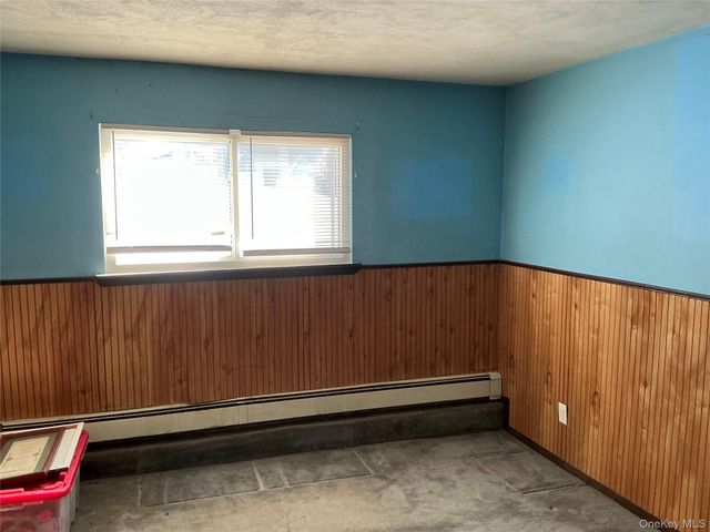 606 Birch Hollow Drive, Shirley, NY 11967