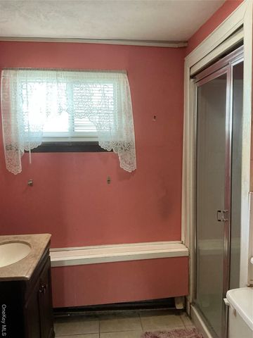 606 Birch Hollow Drive, Shirley, NY 11967