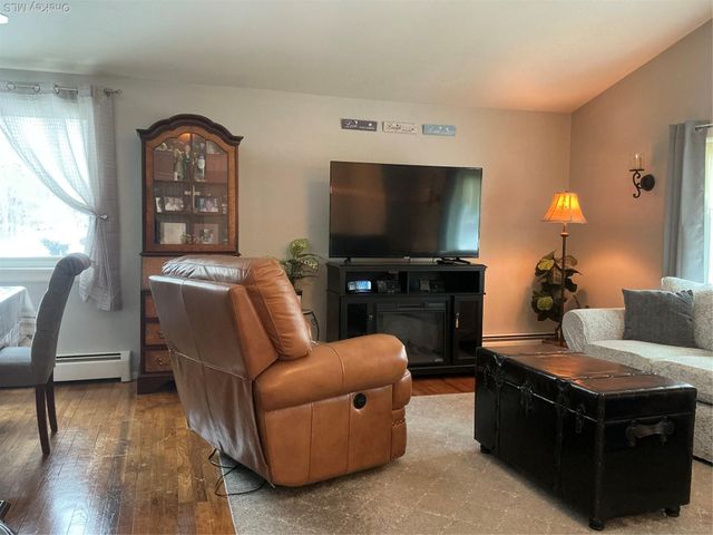 606 Birch Hollow Drive, Shirley, NY 11967