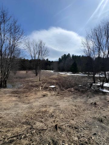 843 River Road, Troy, VT 05859