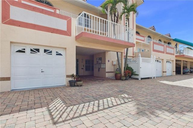 1614 Beach PKWY 103, Cape Coral, FL 33904