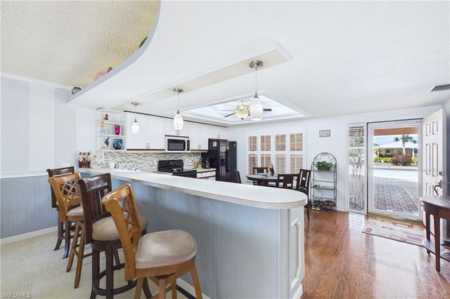 1614 Beach PKWY 103, Cape Coral, FL 33904