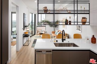 3833 Dunn 403, Culver City, CA 90232