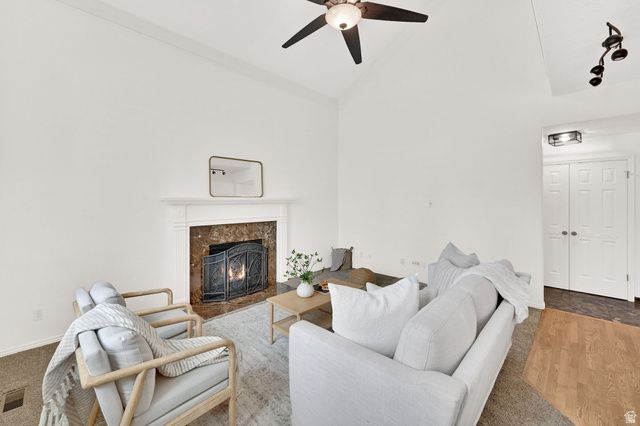 2747 E PALMA WAY, Cottonwood Heights, UT 84121