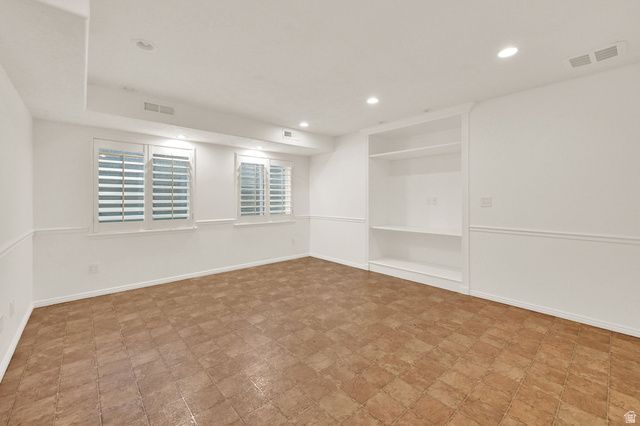 2747 E PALMA WAY, Cottonwood Heights, UT 84121