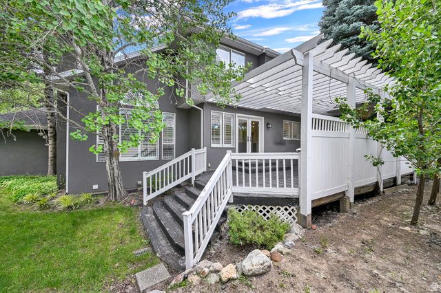 2747 E PALMA WAY, Cottonwood Heights, UT 84121