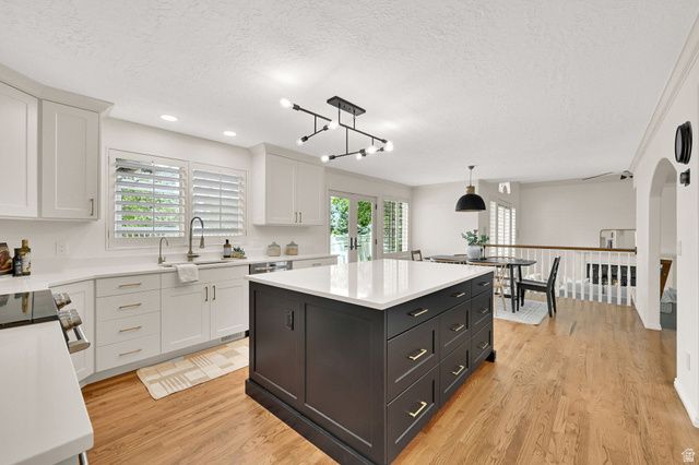2747 E PALMA WAY, Cottonwood Heights, UT 84121