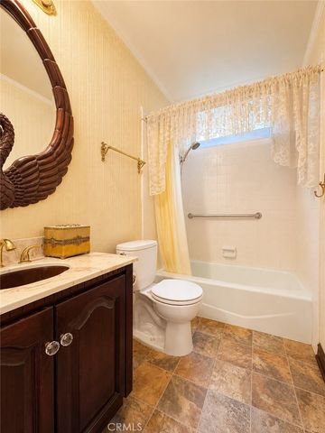 1730 N Hale Avenue, Fullerton, CA 92831