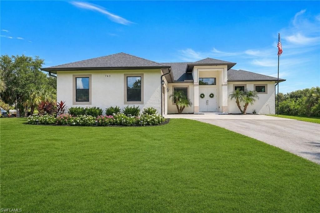 763 35th AVE NW, NAPLES, FL 34120 — photo 2