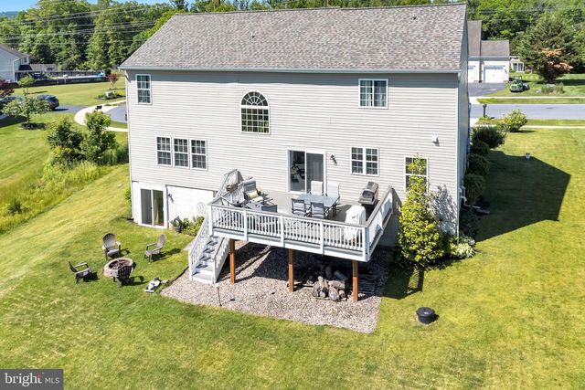 4161 BIRCHWOOD LN, Mechanicsburg, PA 17055