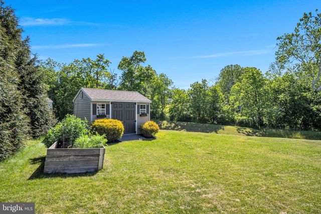 4161 BIRCHWOOD LN, Mechanicsburg, PA 17055