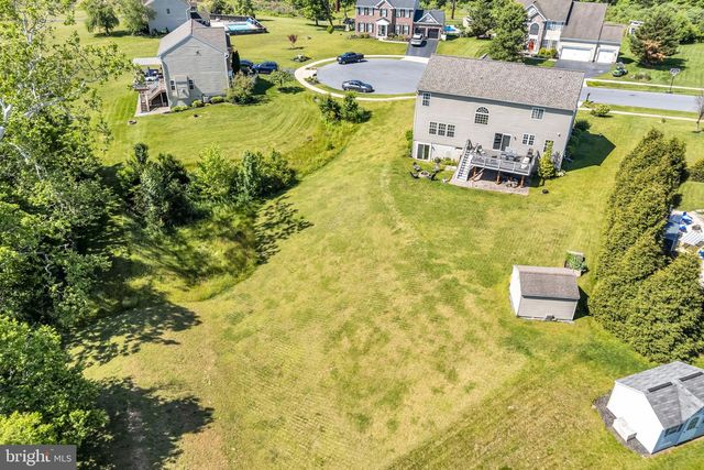 4161 BIRCHWOOD LN, Mechanicsburg, PA 17055