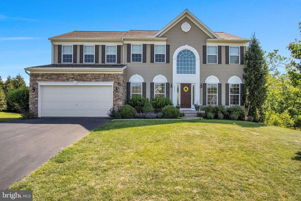 4161 BIRCHWOOD LN, Mechanicsburg, PA 17055