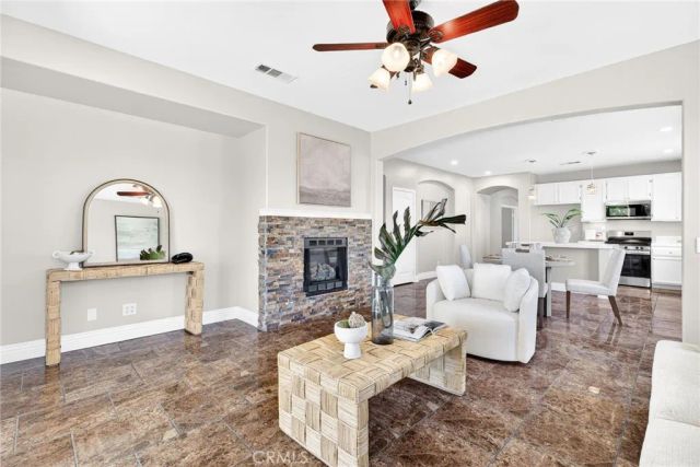 5905 Hope Street, Hemet, CA 92545