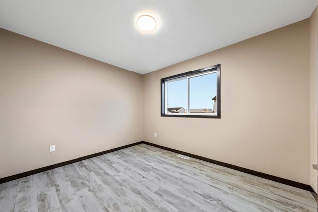 3200 Noble Drive, Mankato, MN 56001