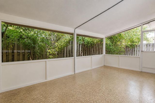 2115 NE 15th Avenue, Wilton Manors, FL 33305