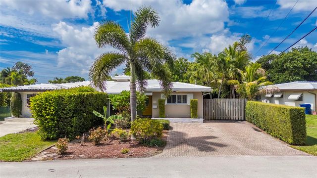 2115 NE 15th Avenue, Wilton Manors, FL 33305