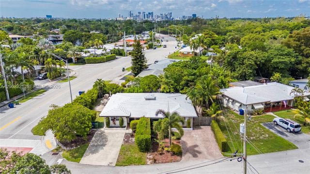 2115 NE 15th Avenue, Wilton Manors, FL 33305