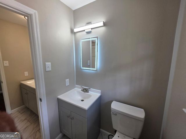 6820 Marlborough Circle S, South Fulton, GA 30349