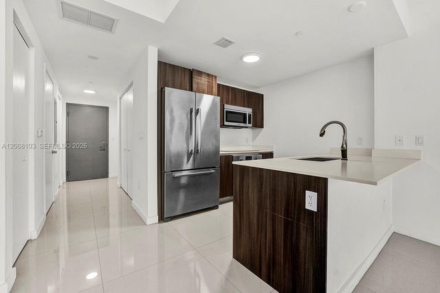 488 NE 18th Street 3105, Miami, FL 33132
