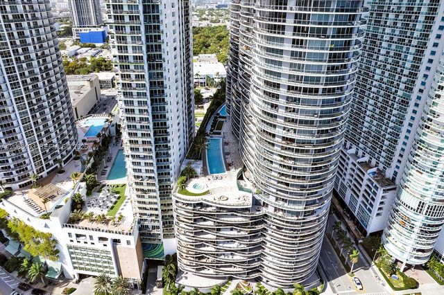 488 NE 18th Street 3105, Miami, FL 33132