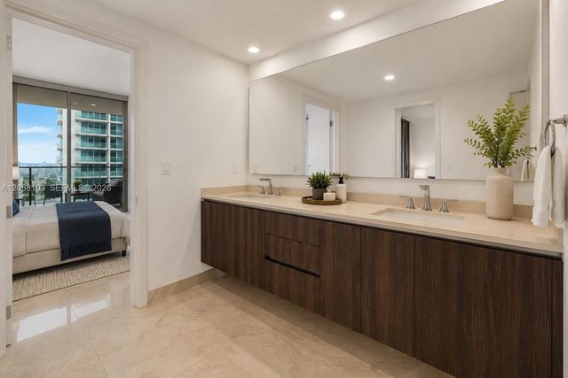 488 NE 18th Street 3105, Miami, FL 33132