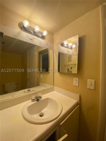 820 N Franklin Ave 820J, Homestead, FL 33034