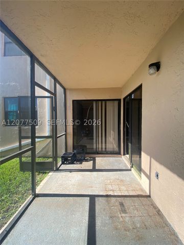 820 N Franklin Ave 820J, Homestead, FL 33034