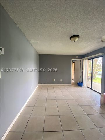 820 N Franklin Ave 820J, Homestead, FL 33034