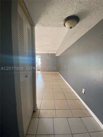 820 N Franklin Ave 820J, Homestead, FL 33034