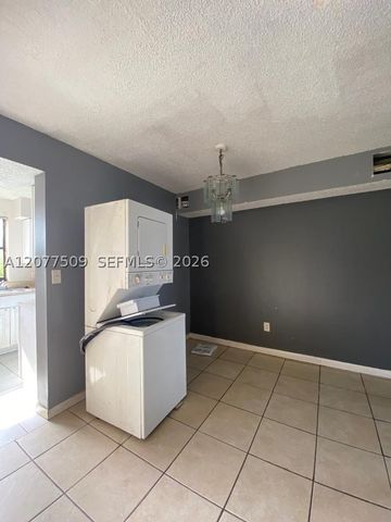 820 N Franklin Ave 820J, Homestead, FL 33034