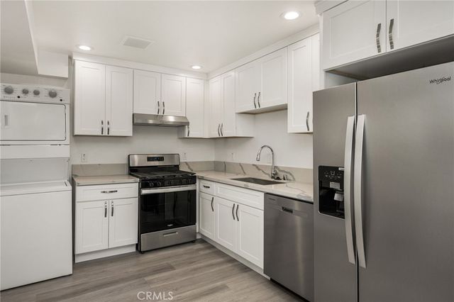 4981 Pearce, Huntington Beach, CA 92649
