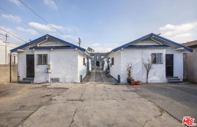 810 W 43rd Street, Los Angeles, CA 90037