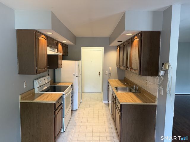 125 Warner Hill Road 99, Stratford, CT 06614