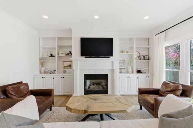 408 Chelsey Cv, Franklin, TN 37064