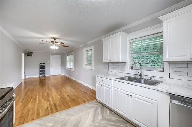 1 North Avenue, Hampton, GA 30228