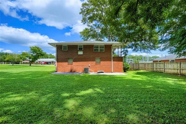 1 North Avenue, Hampton, GA 30228