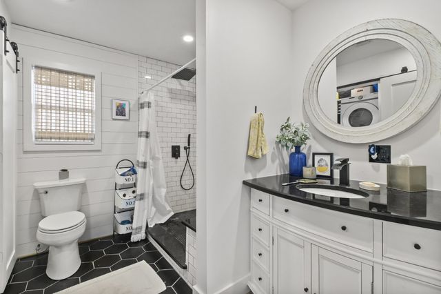 209 Pin Oak Drive, Pottsboro, TX 75076